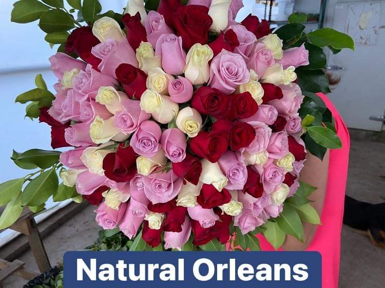 Ramo con tres colores de rosa